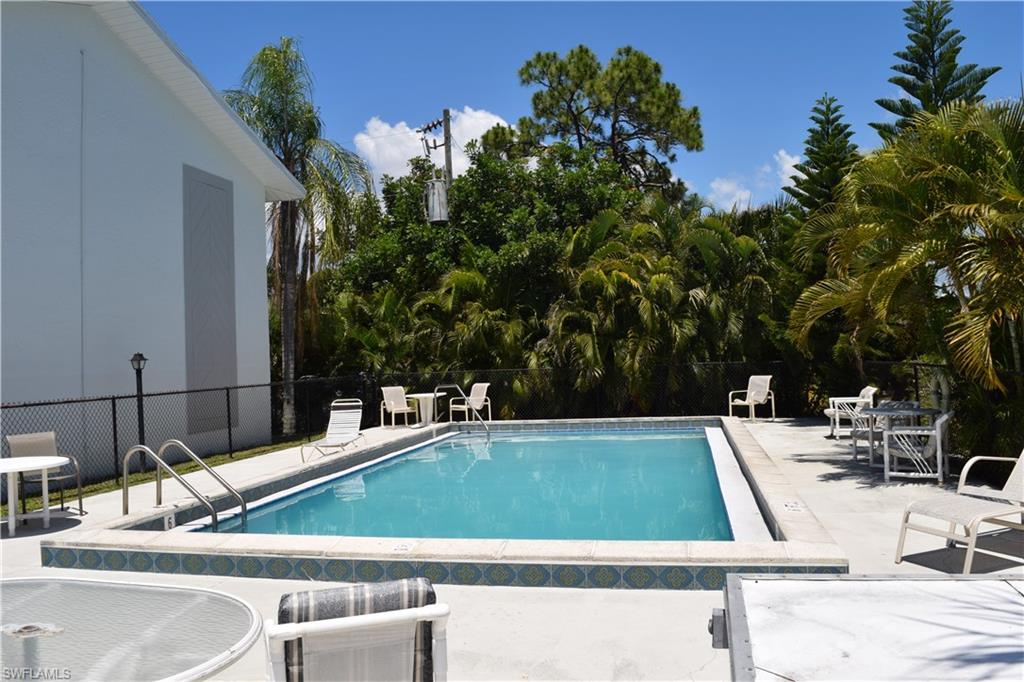 VICTORIA ARMS CONDO - Residential