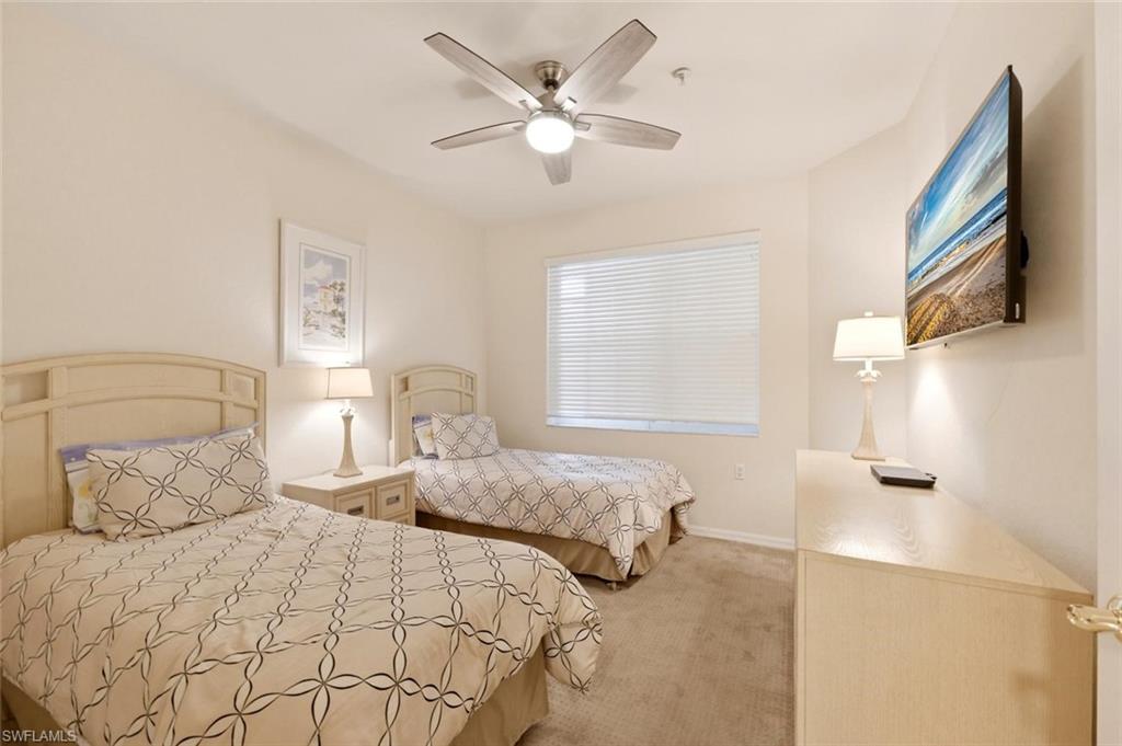 LAKE BARRINGTON - Residential