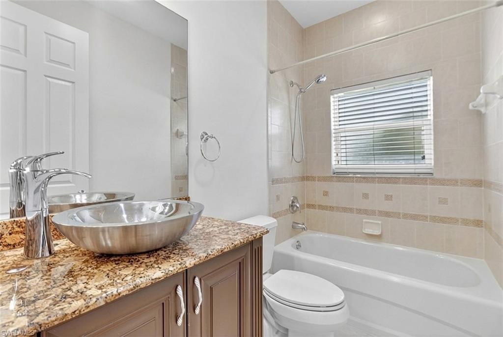 CASCADES AT ESTERO - Residential