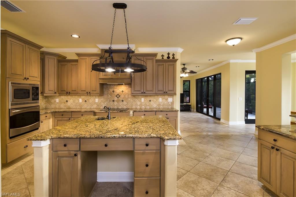 GOLDEN GATE ESTATES - Residential