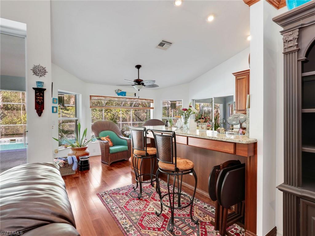 COLLIER WOODS - Residential