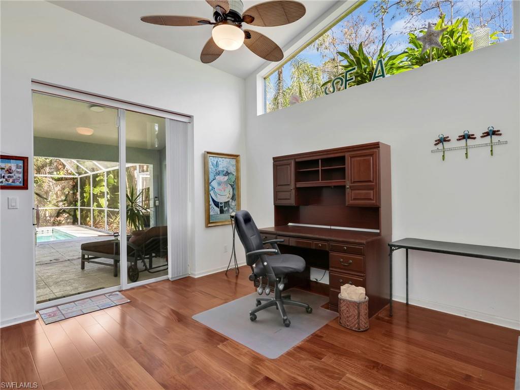 COLLIER WOODS - Residential