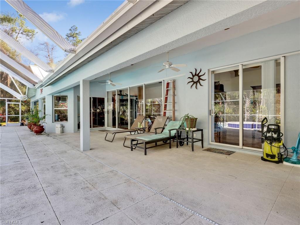 COLLIER WOODS - Residential