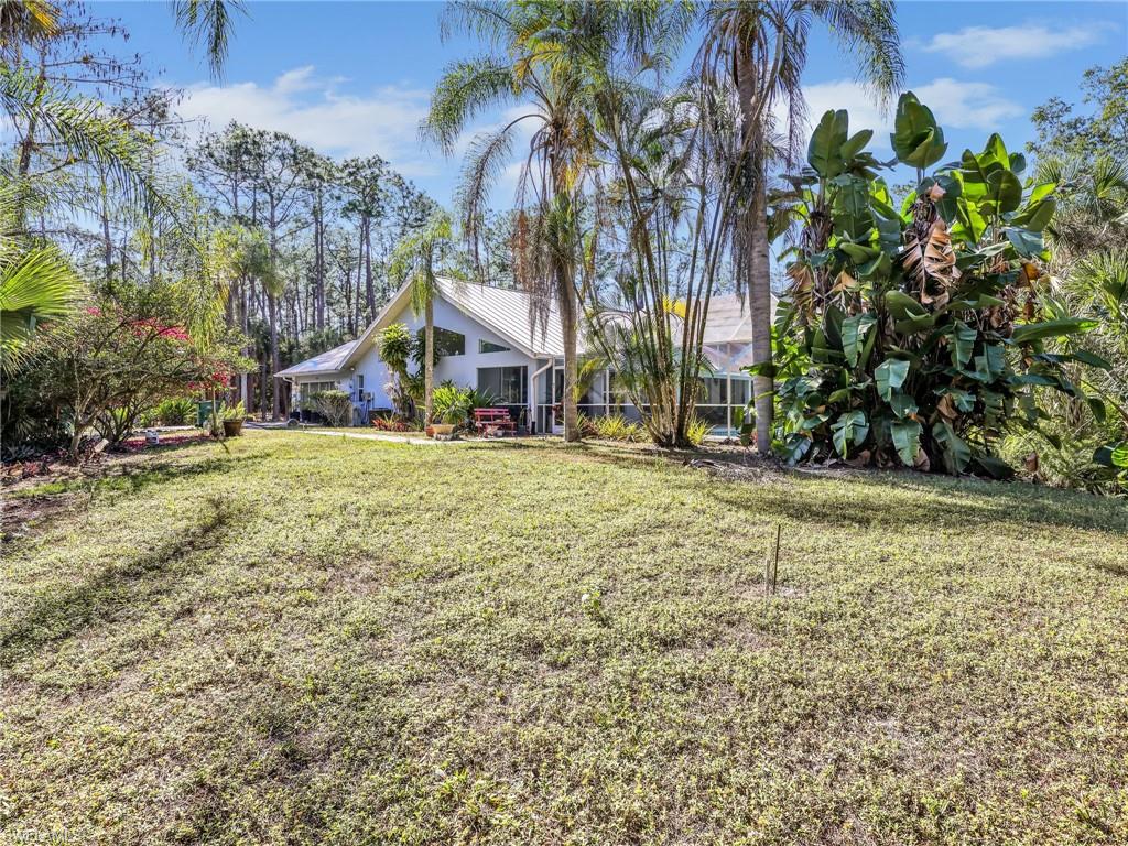 COLLIER WOODS - Residential