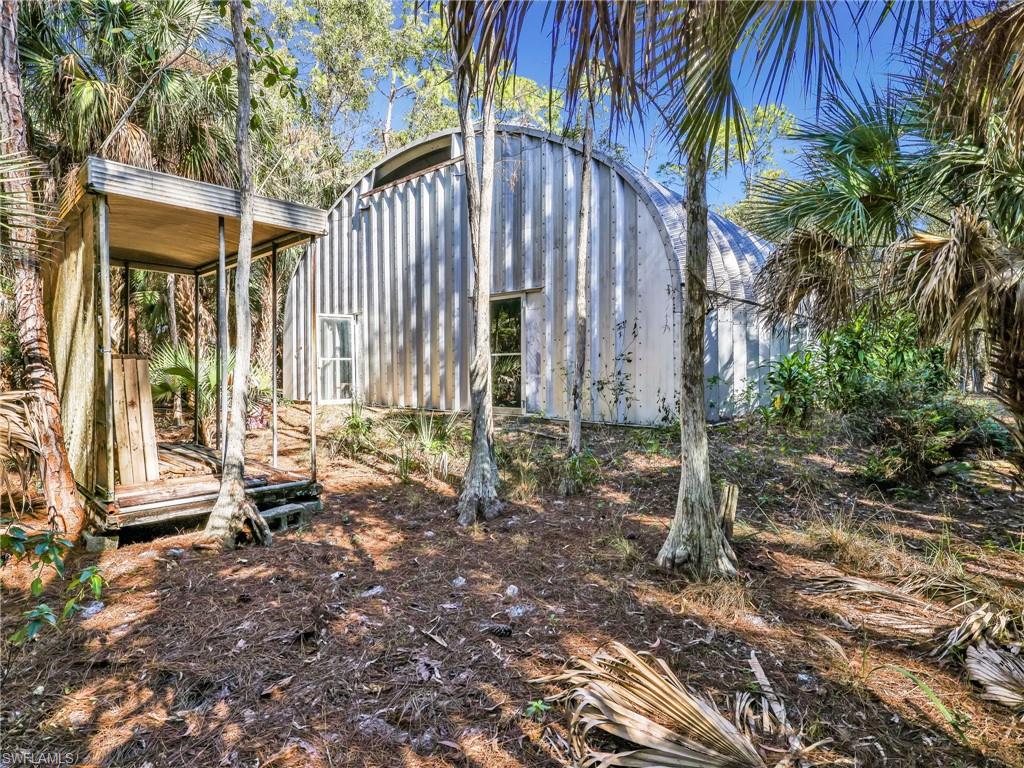 COLLIER WOODS - Residential