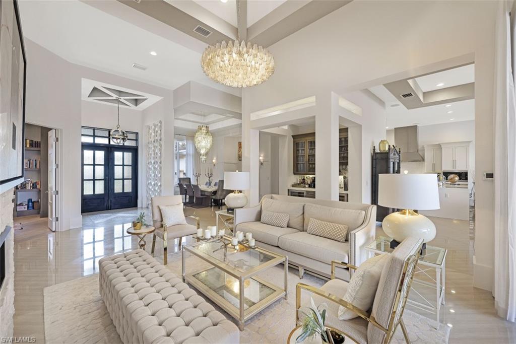 BAY WOODS - Residential