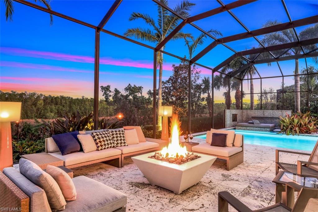 BAY WOODS - Residential