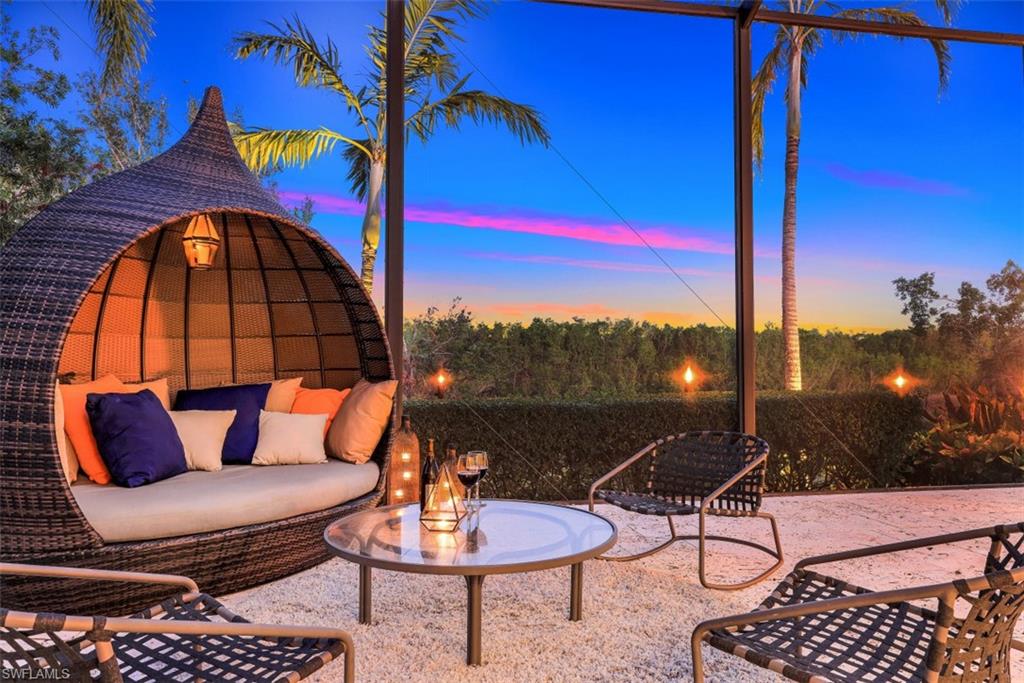 BAY WOODS - Residential