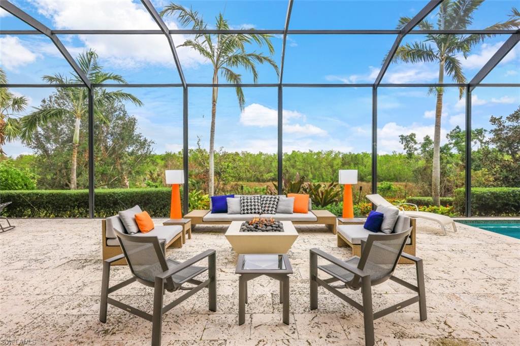 BAY WOODS - Residential