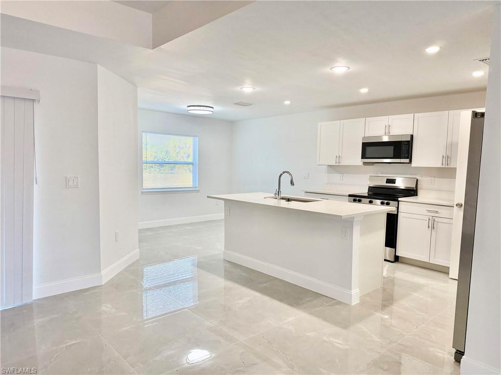 LEHIGH ESTATES - Residential