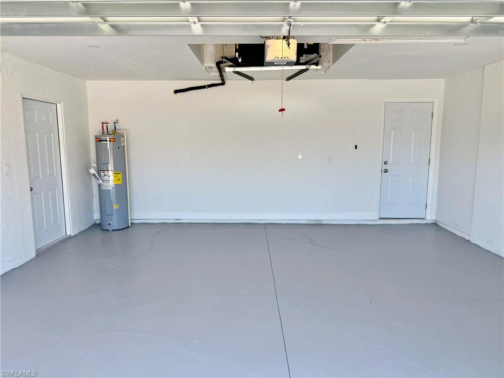 LEHIGH ESTATES - Residential