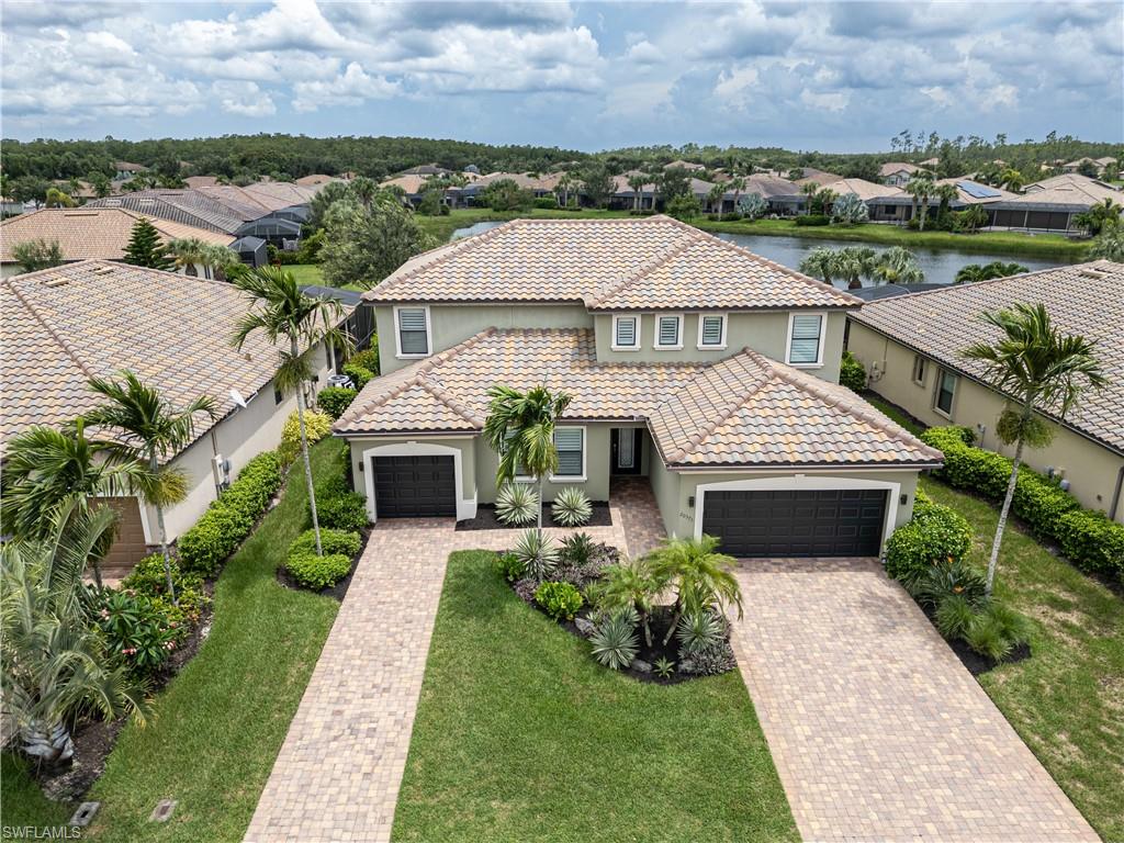 20373 Black Tree LN