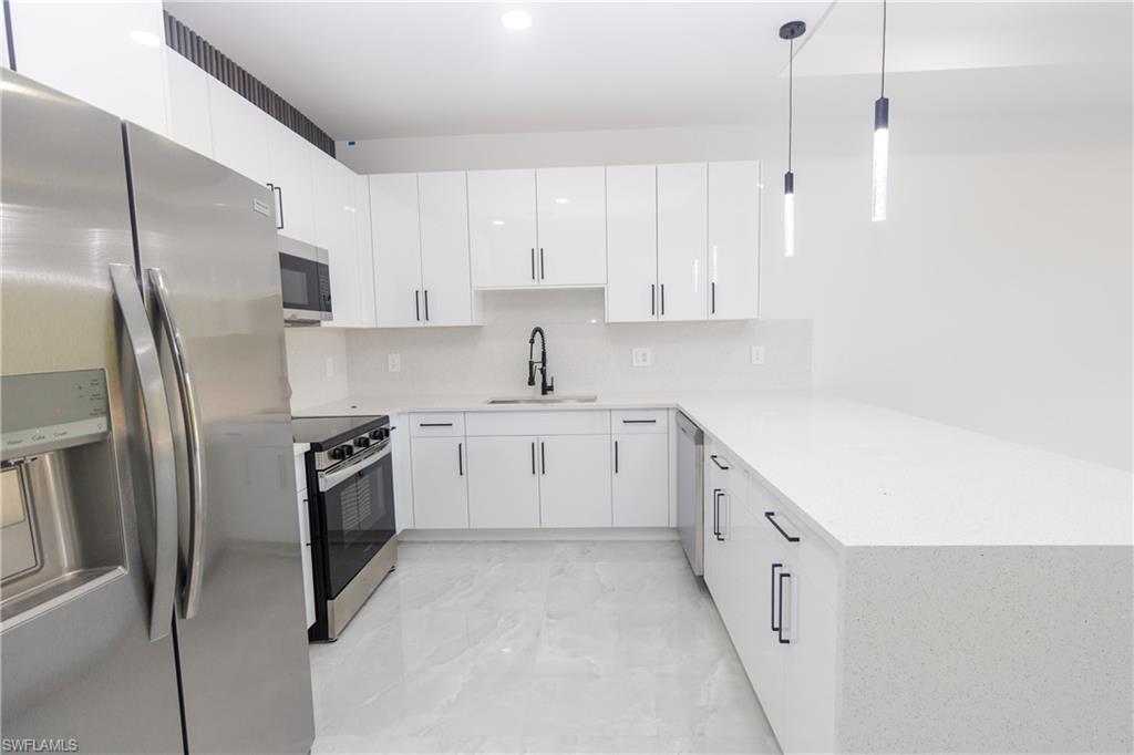 SOUTHEAST LEHIGH - Residential Lease