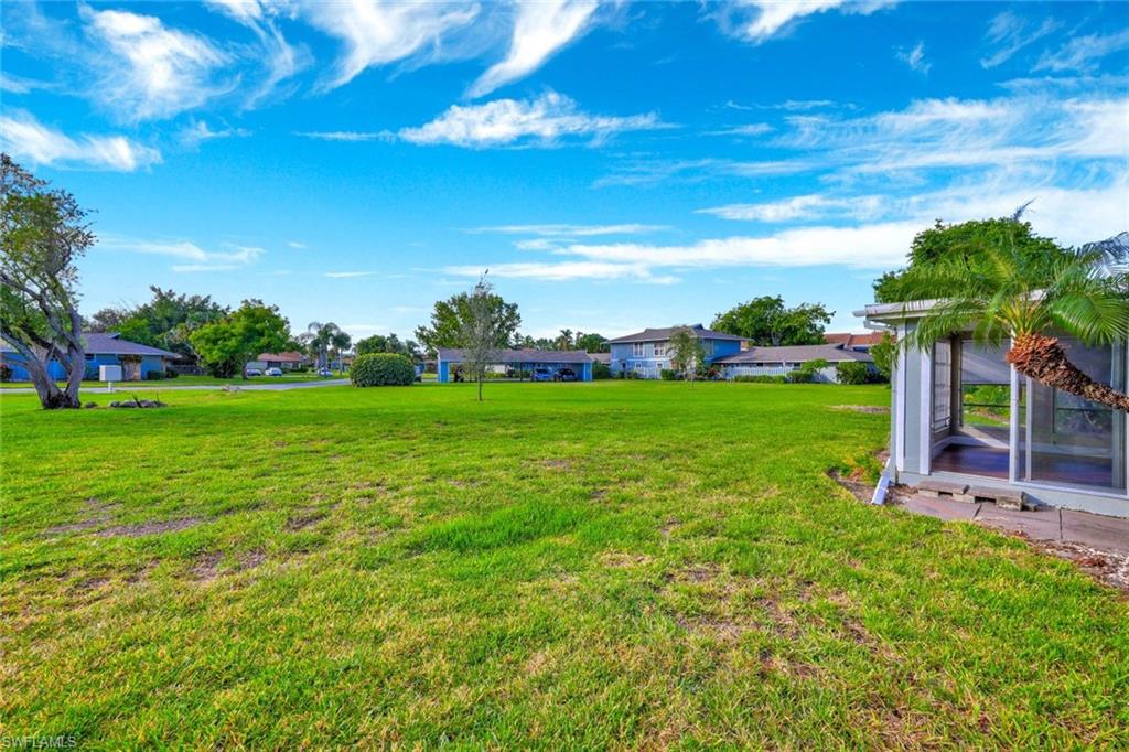 CALOOSA BAYVIEW - Residential