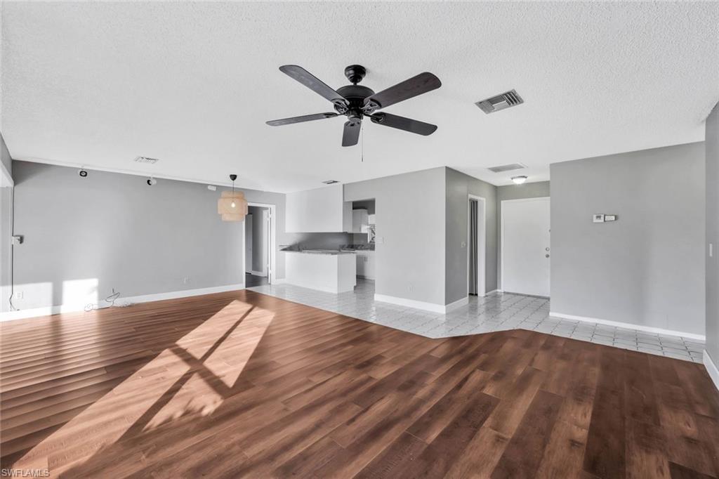 CALOOSA BAYVIEW - Residential