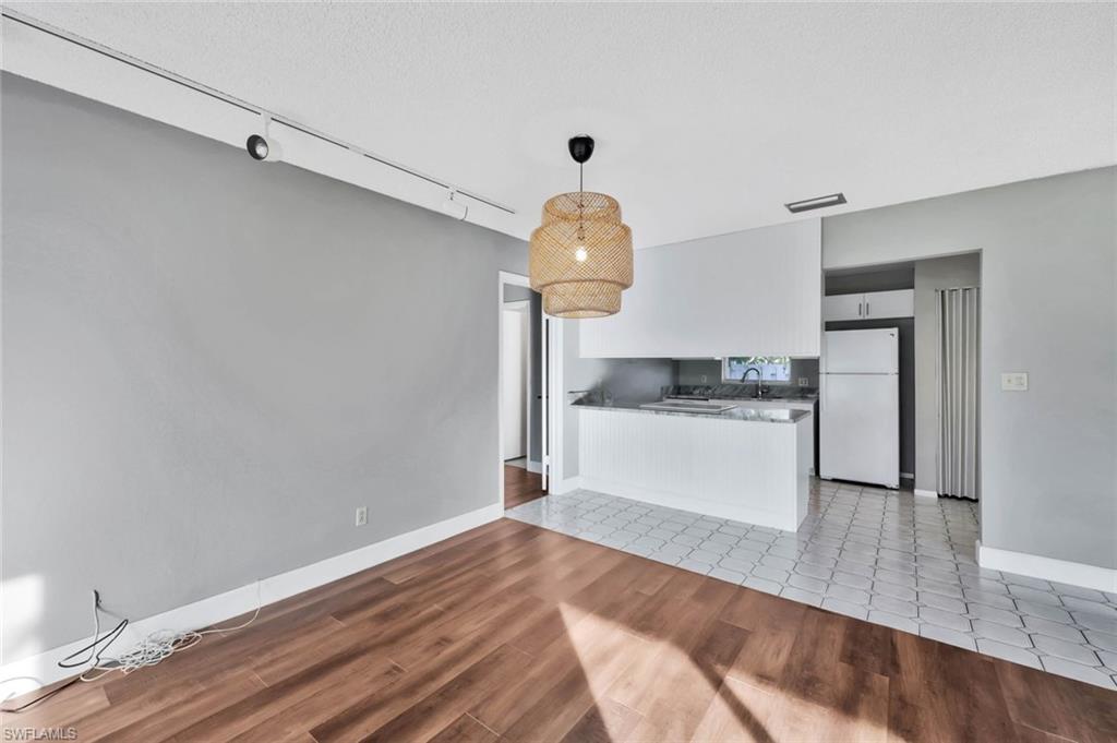 CALOOSA BAYVIEW - Residential