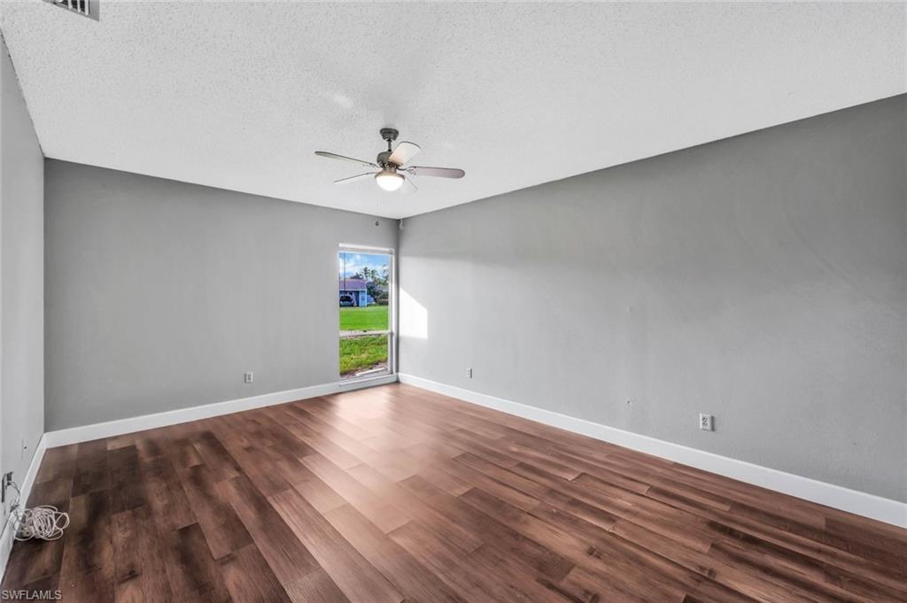 CALOOSA BAYVIEW - Residential