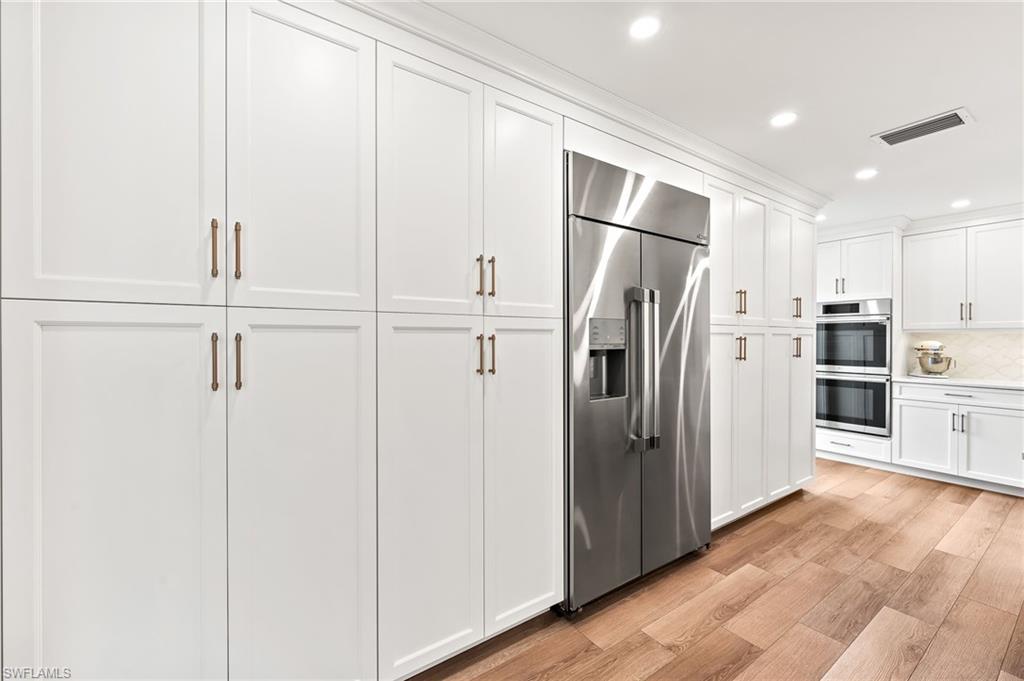 PARK SHORE - Residential