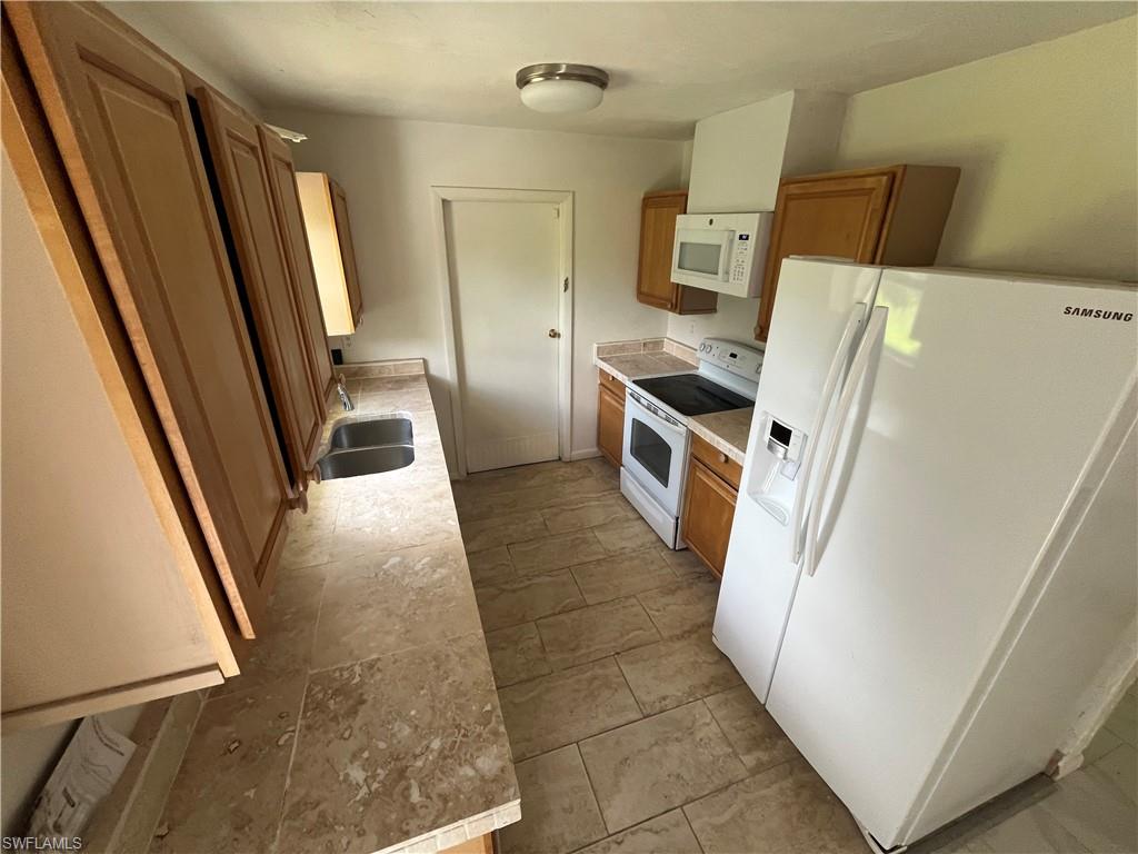 OLD BRIDGE VILLAGE - Residential