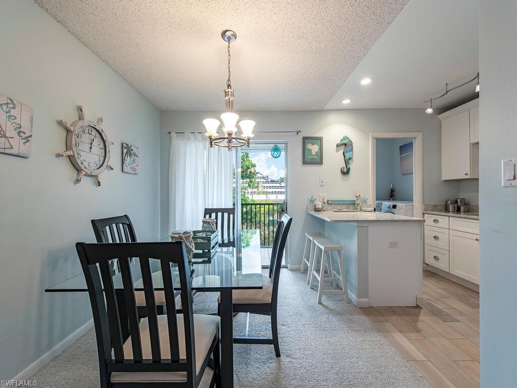 HIDDEN LAKE VILLAS - Residential