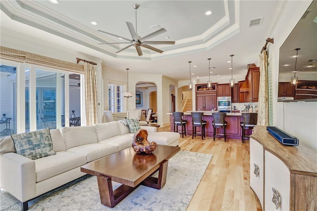 OLDE NAPLES - Residential