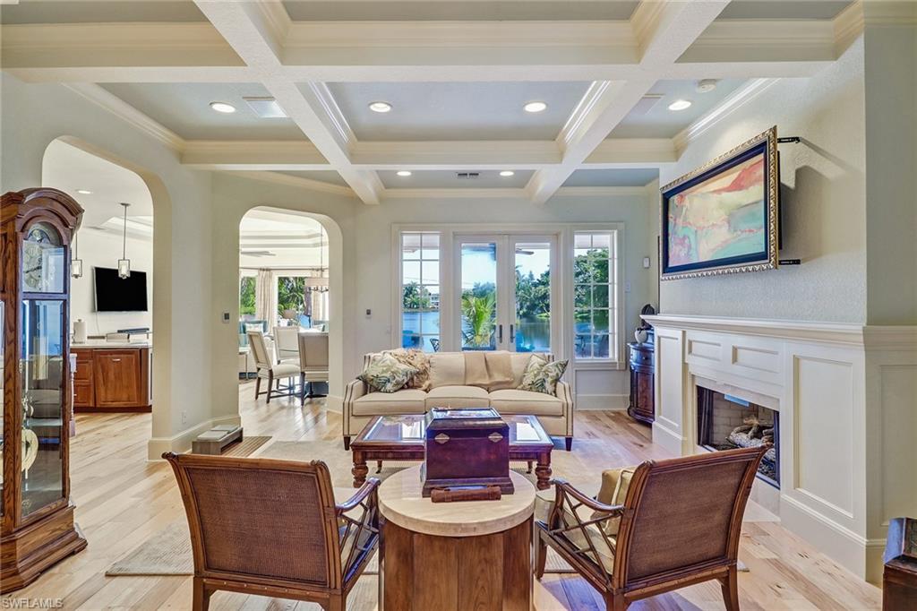 OLDE NAPLES - Residential