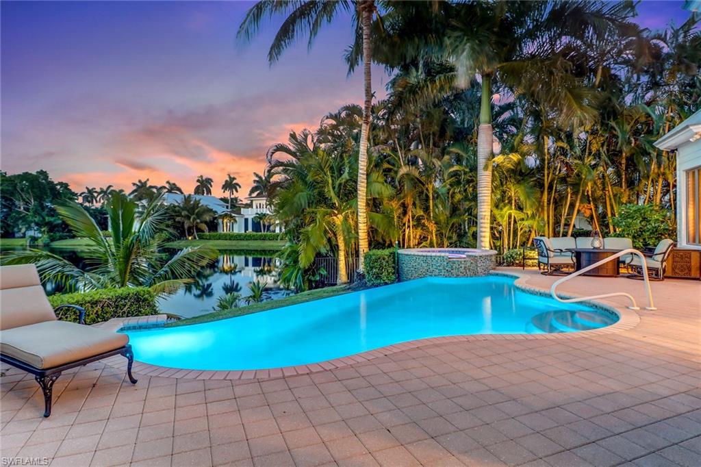 OLDE NAPLES - Residential