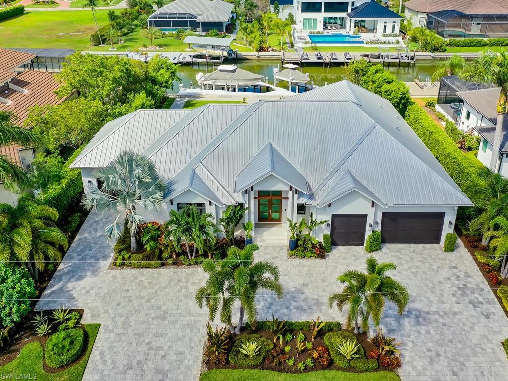 ESTATES - Residential