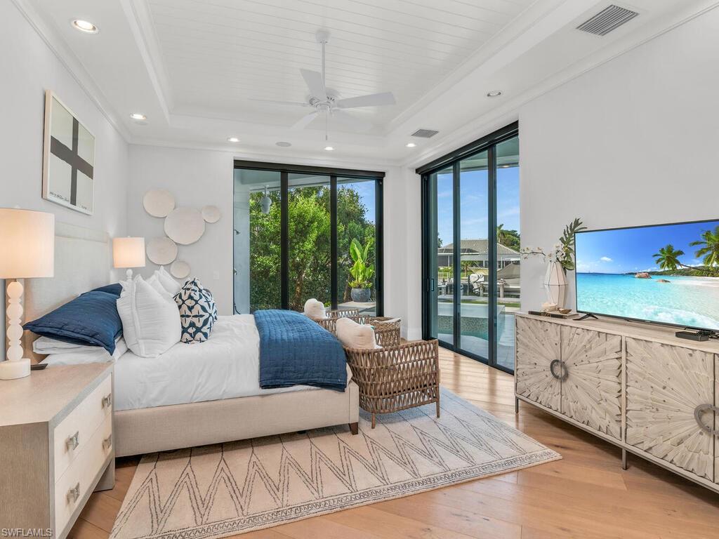 ESTATES - Residential