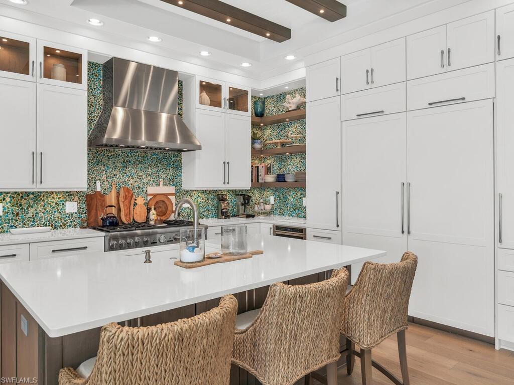 ESTATES - Residential