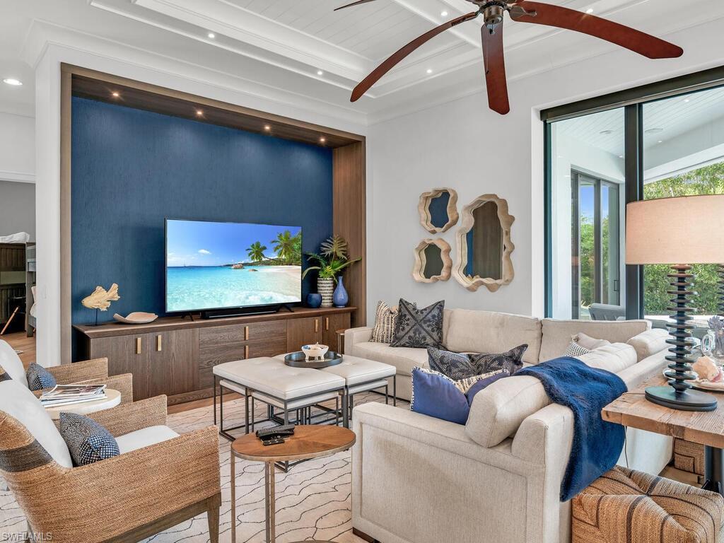 ESTATES - Residential