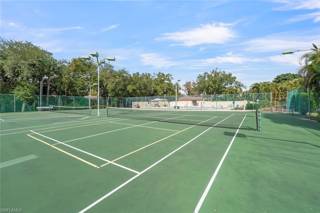 WYLDEWOOD LAKES CONDO - Residential