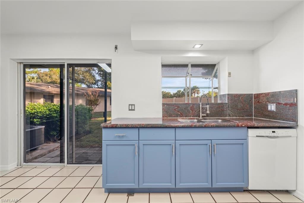 WYLDEWOOD LAKES CONDO - Residential