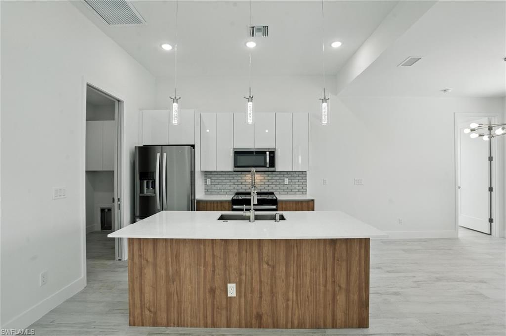 PORT CHARLOTTE - Residential