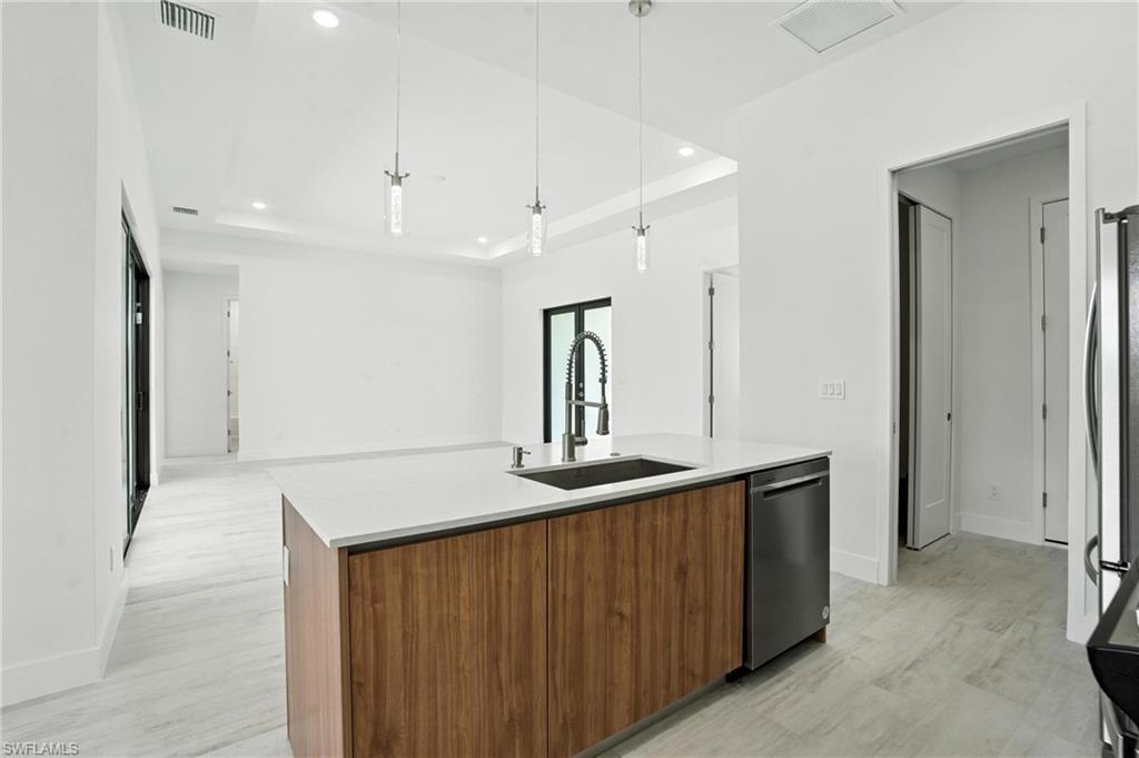 PORT CHARLOTTE - Residential