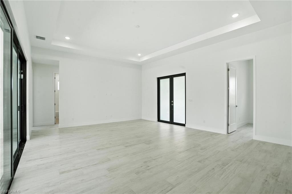 PORT CHARLOTTE - Residential