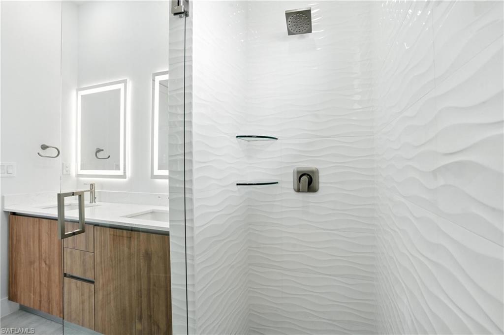 PORT CHARLOTTE - Residential