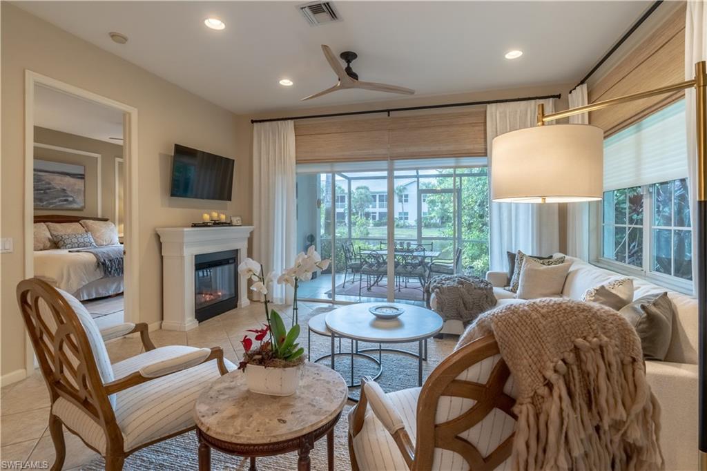 4501 Cardinal Cove LN