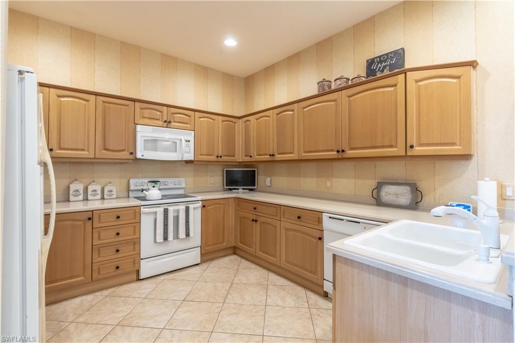 CARDINAL COVE - Residential