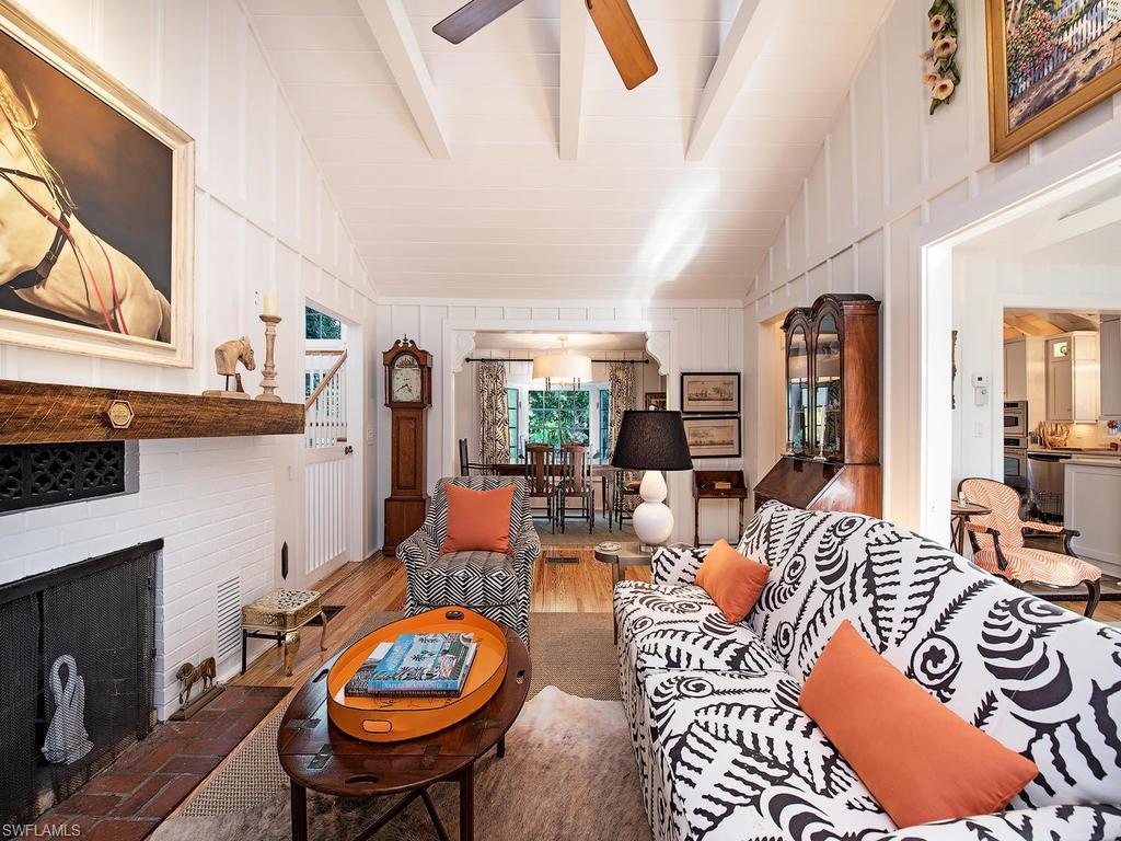 AQUALANE SHORES - Residential