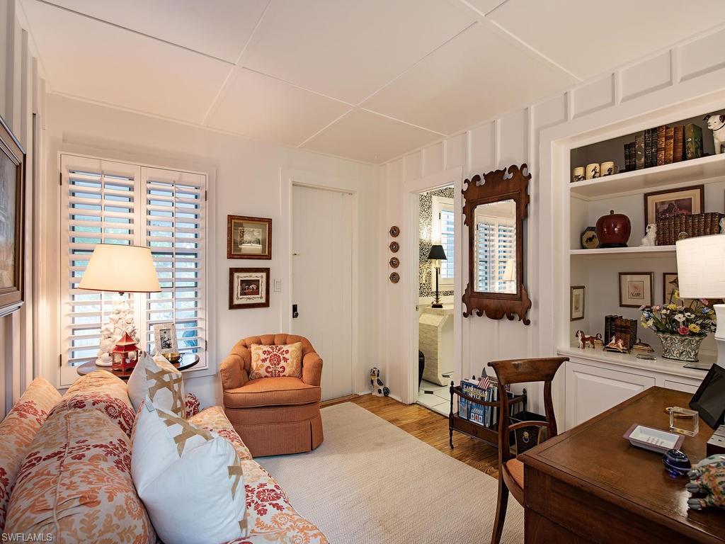 AQUALANE SHORES - Residential