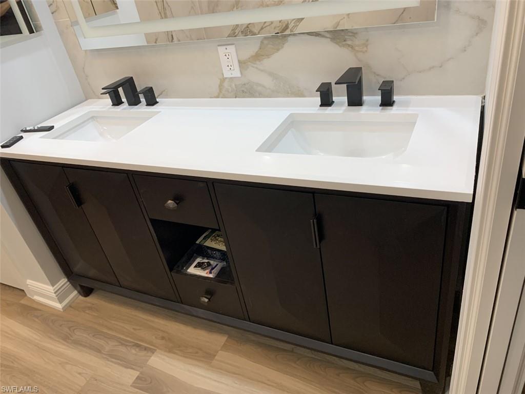 RIVIERA - Residential