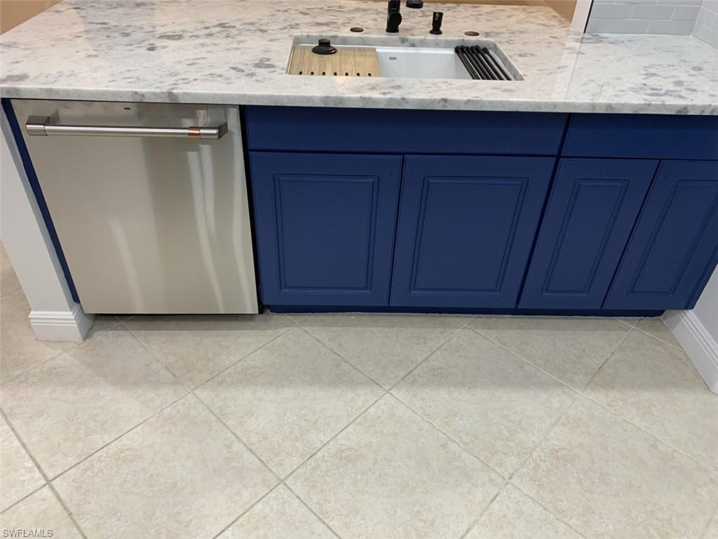 RIVIERA - Residential