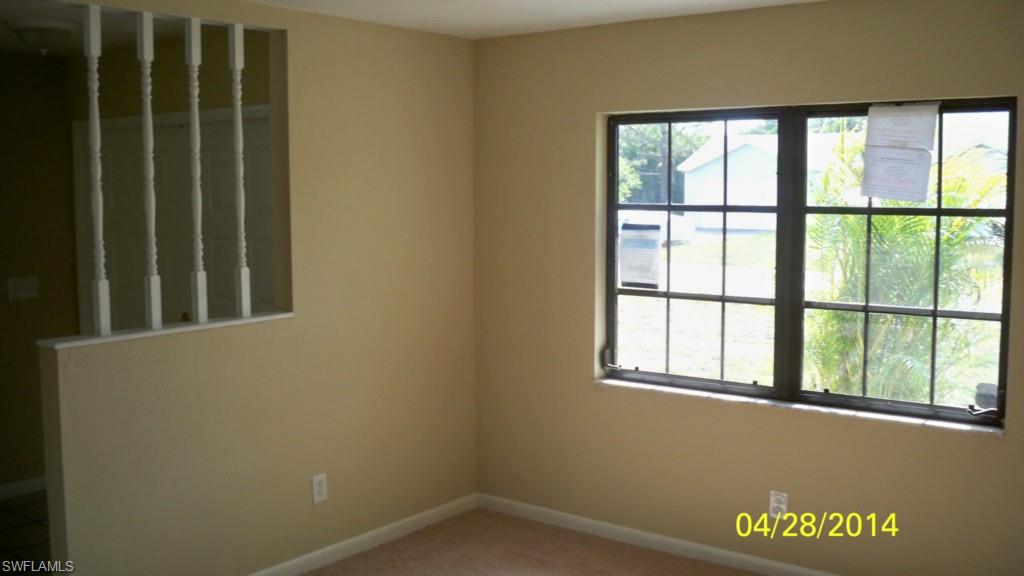 SAN CARLOS PARK - Residential