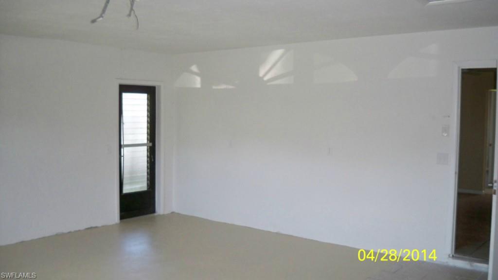 SAN CARLOS PARK - Residential