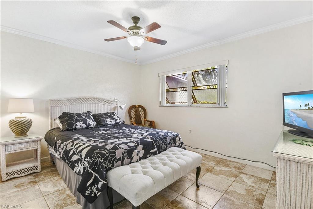 NAPLES PARK - Residential