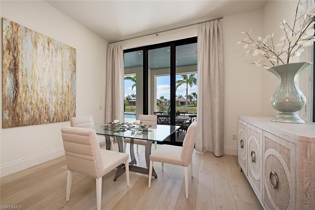 LUCARNO - Residential