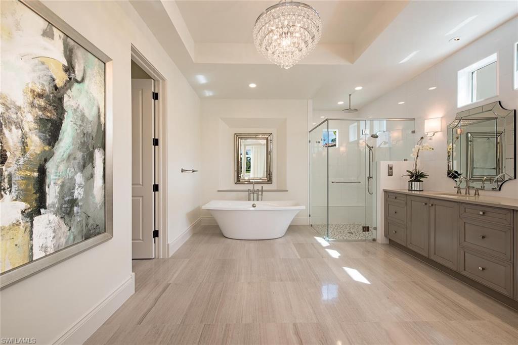 LUCARNO - Residential