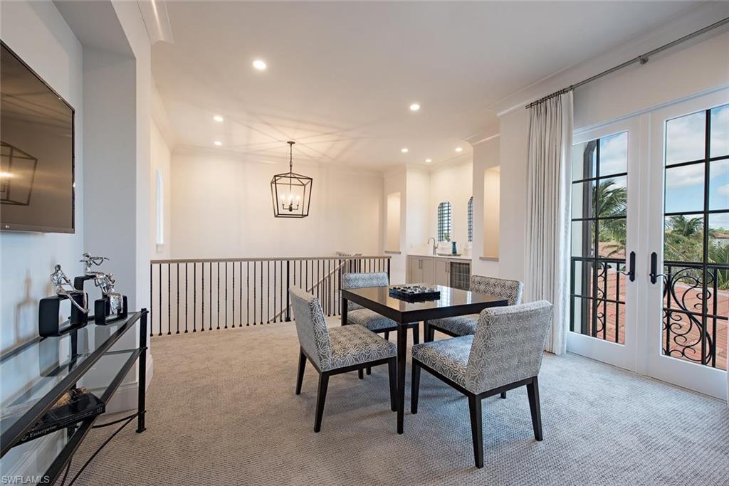 LUCARNO - Residential