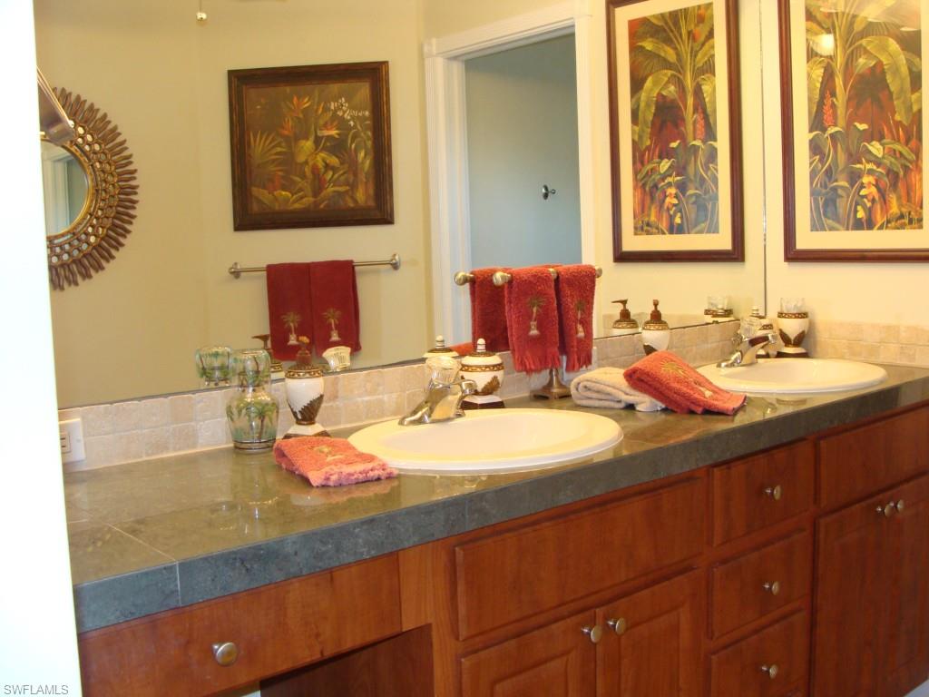 CAPTAINS COVE CONDO - Residential